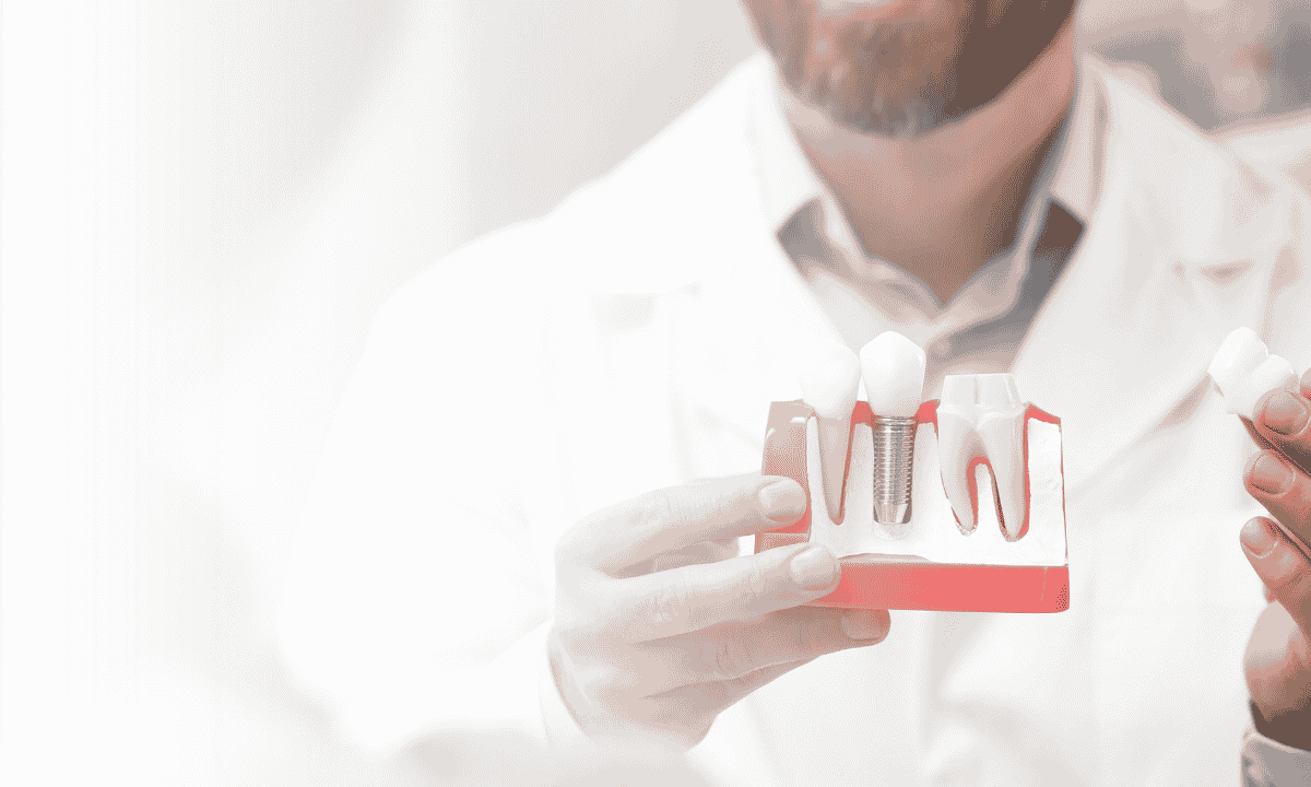 How to Relieve Pain from a Dental Implant